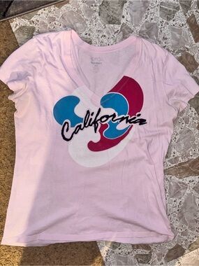 Old Navy Light Pink Graphic V-Neck Tee with Blue & Magenta Accents